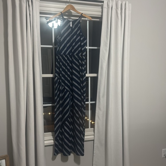 Stitch Fix Maxi Dress Size Medium Like New - Picture 9 of 9